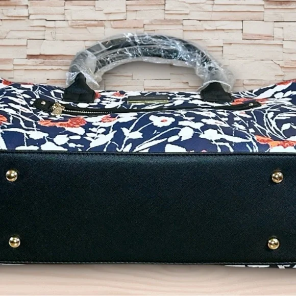 Trina Turk Jardin de Paris Floral print Coated Canvas Tote Shoulder strap NVT - Picture 4 of 9